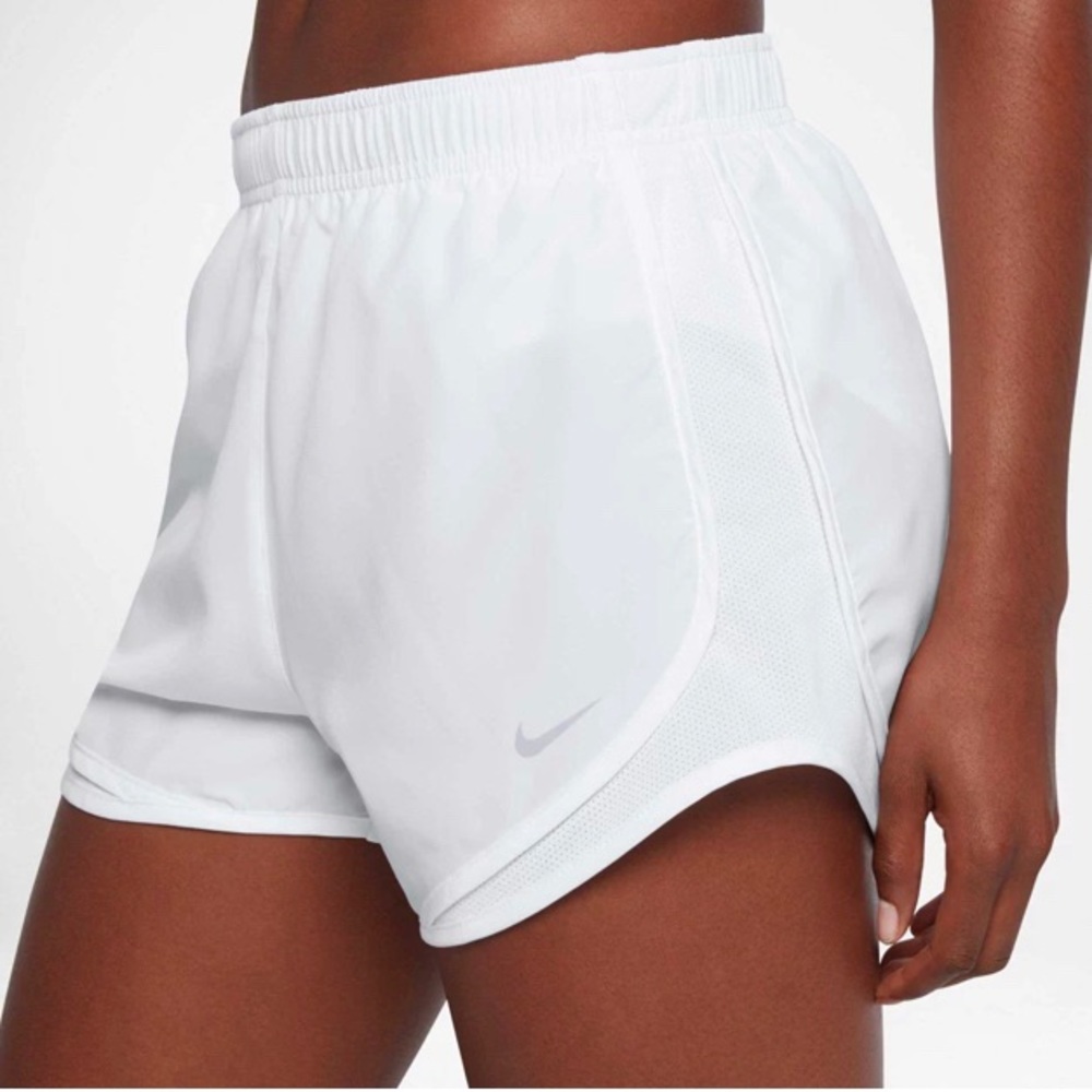 Nike Women's Tempo Dry Core 3'' Running Shorts || sz S